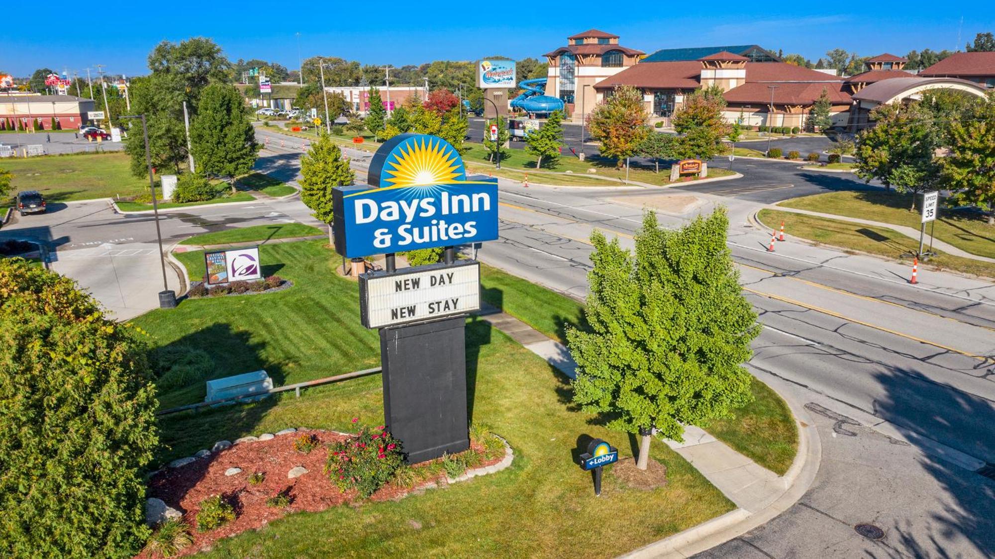Days Inn & Suites By Wyndham Mt Pleasant Mount Pleasant Exteriör bild